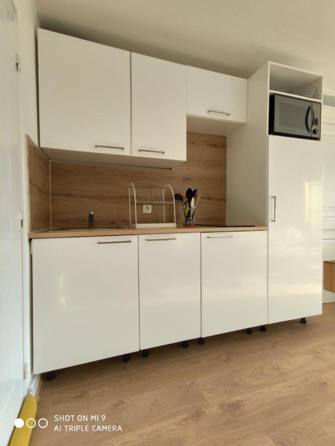 Appartement cosy à 50M de la plage Cannes Esterno foto